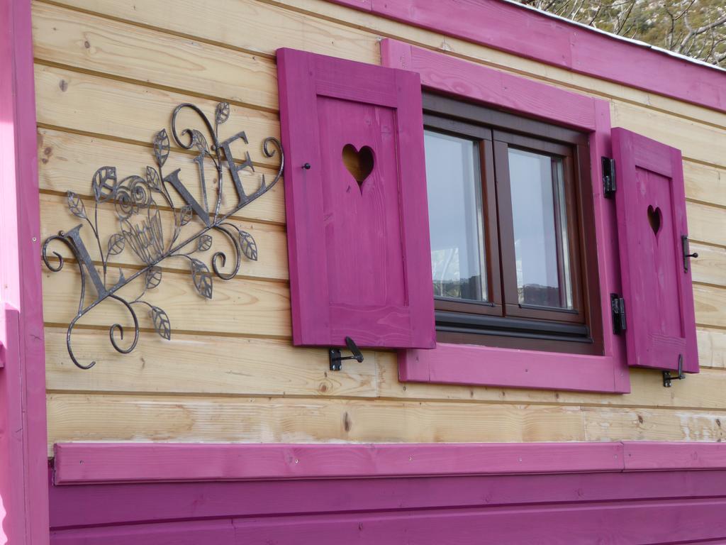 Ferme Saint Pierre Hotel Bargème Kültér fotó
